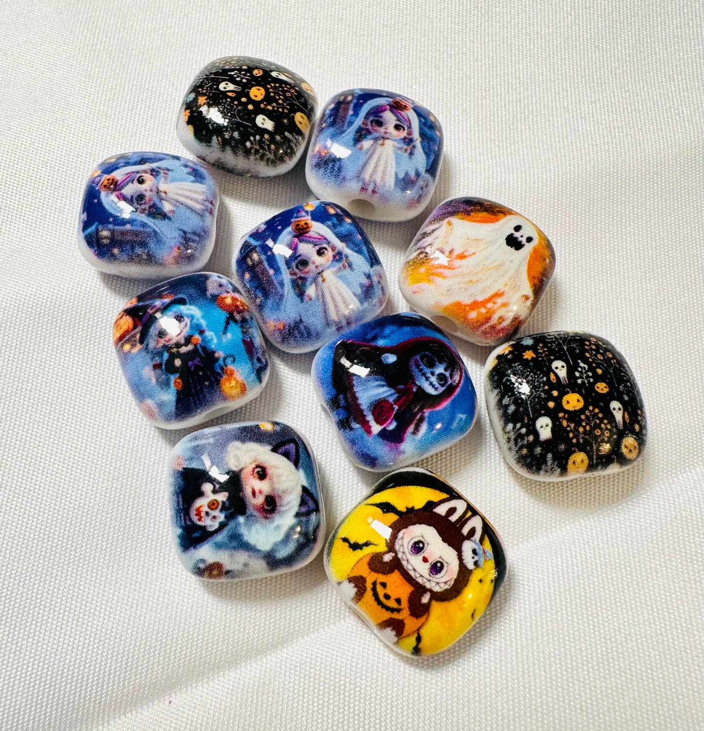 Halloween small square beads